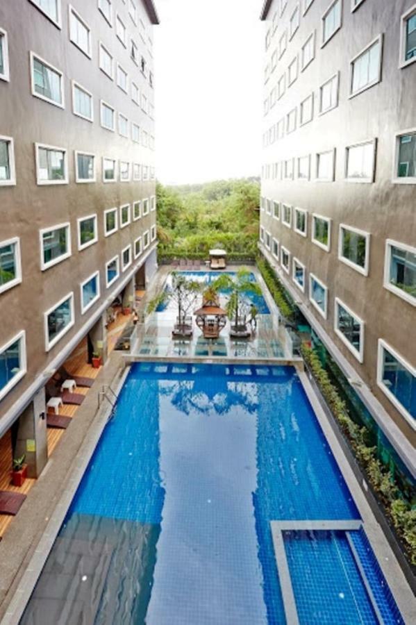Ease Jomtien Hotel Extérieur photo