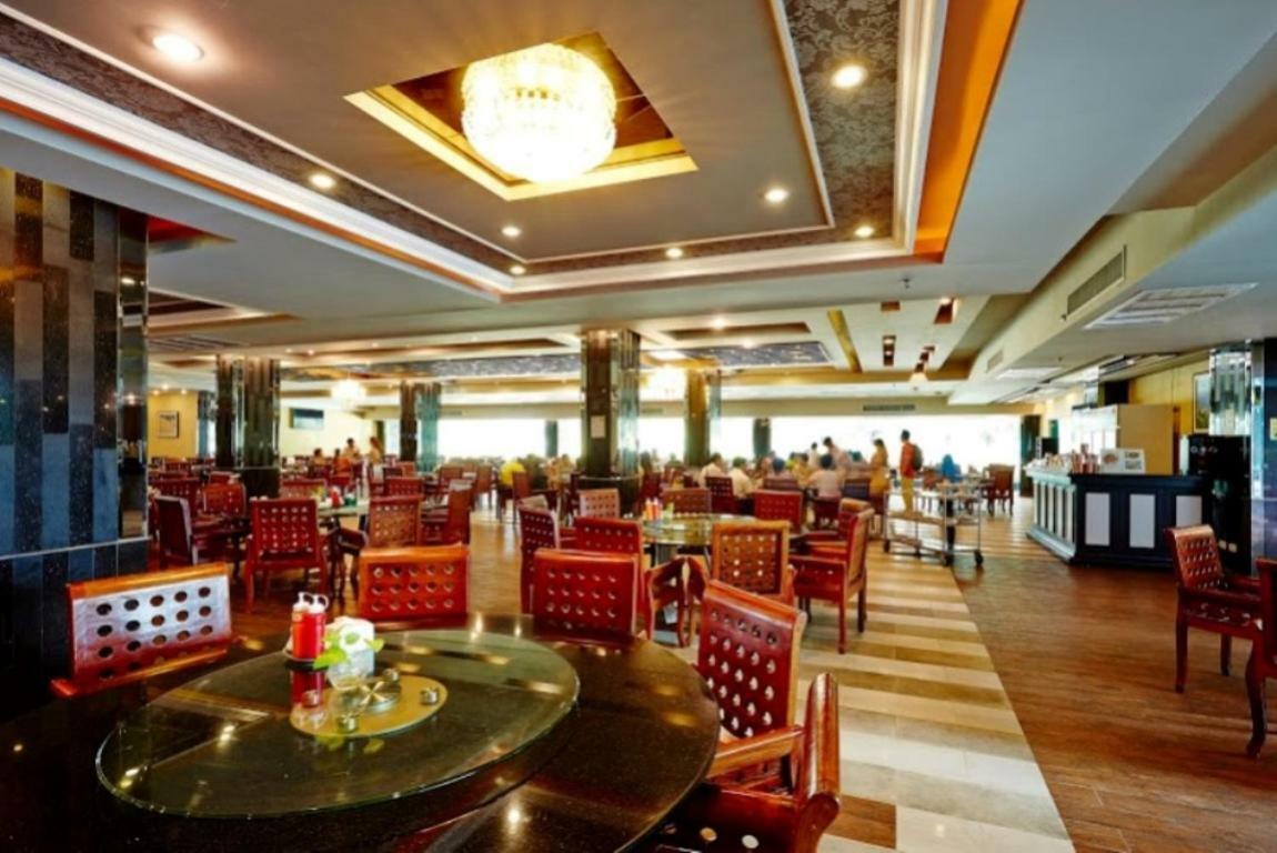 Ease Jomtien Hotel Extérieur photo